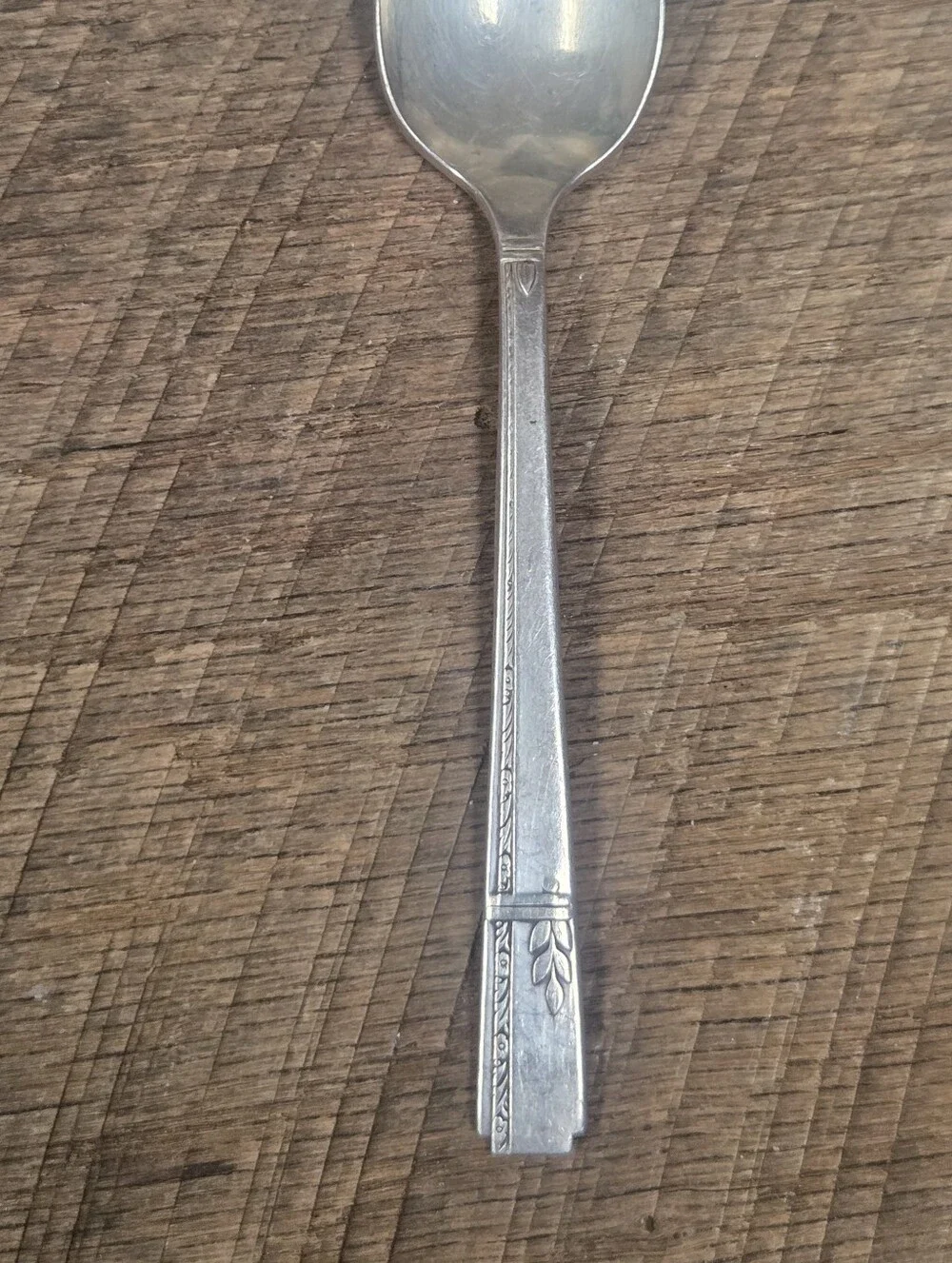 Vintage Oneida Prestige Grenoble Silverplate 4 Dessert Spoons ~ Bin RR